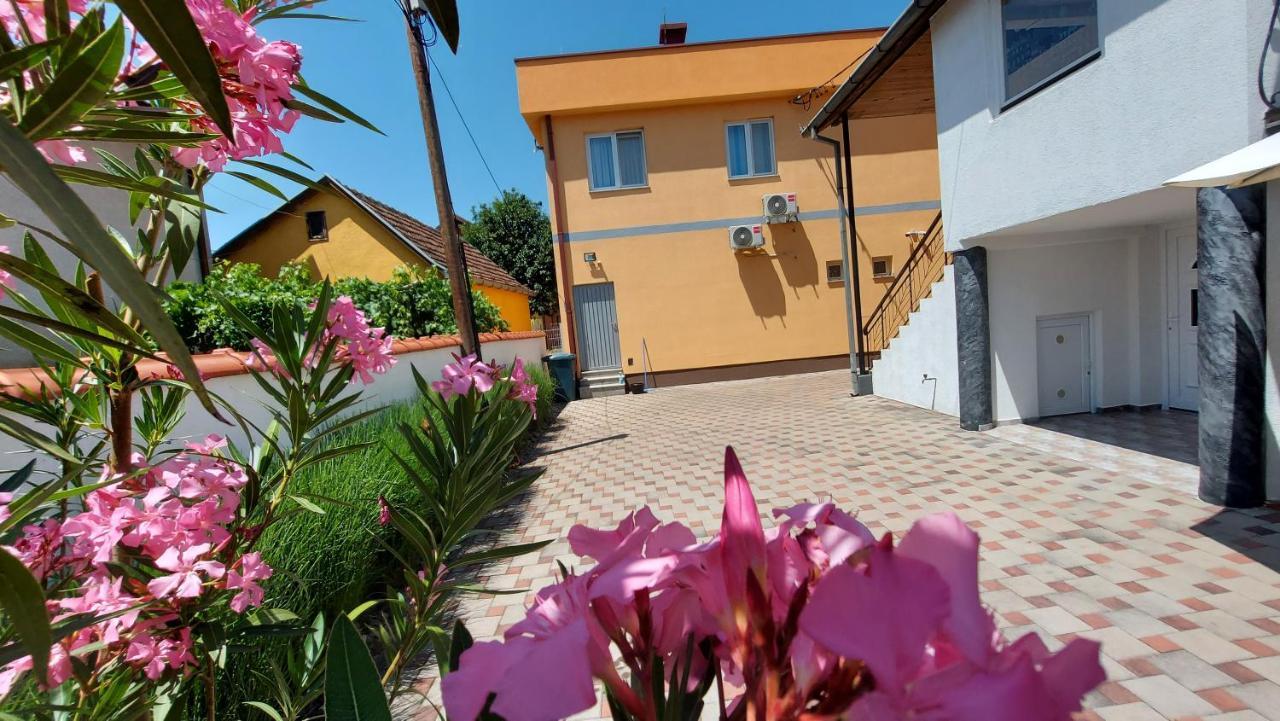 Apartment Kapetanovic Bosanski Samac Eksteriør bilde